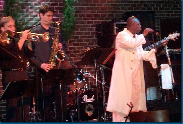 Mighty Sam McClain/The Scissormen 10/05/2005: The Stone Church, Newmarket, NH