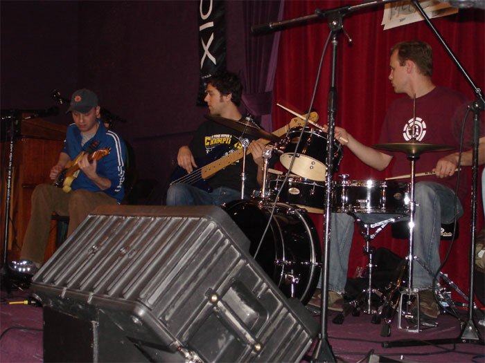 Umphrey’s McGee : Music Millennium & Roseland Theatre, Portland, OR  4/08/2006