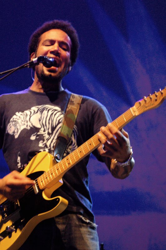 Ben Harper : Bank of America Pavillion, Boston, MA  9/09/2006