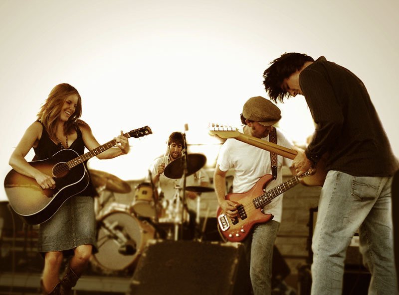 Grace Potter and the Nocturnals:  Bring It On Home (Grace Potter Interview)