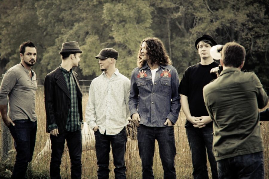 Toubab Krewe: On African Shores