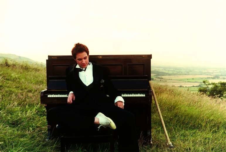 Aqualung: Gently Resurfacing