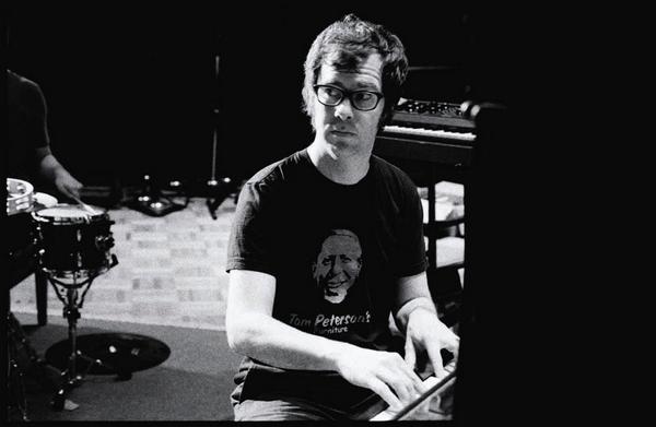Ben Folds – Melodramatic Pop Songs (INTERVIEW)