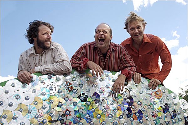 Medeski, Martin & Wood: Higher Ground, South Burlington, VT  12/3/09