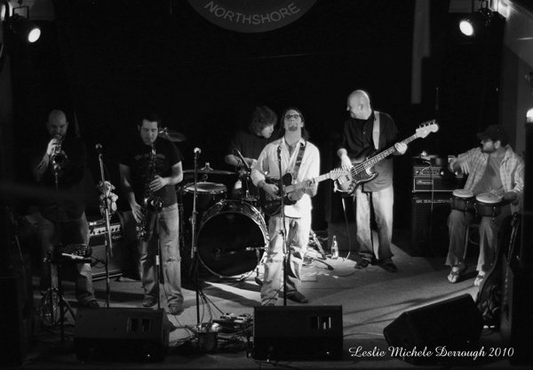 Josh Garrett and the Bottomline: Howlin Wolf Northshore, Mandeville, LA  3-19-10