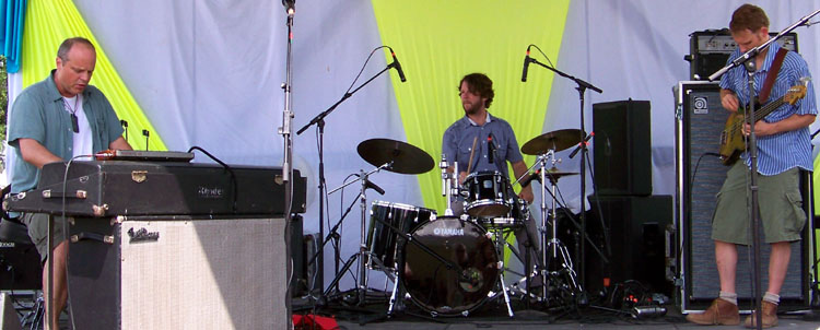 Bonaroo 2010 – Sunday Recap – Cluth, John Fogerty, They Might Be Giants, MMW. Phoenix, Dave Matthews Band