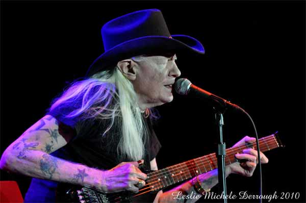 Johnny Winter: Hard Rock Live, Biloxi, MS 12/3/10