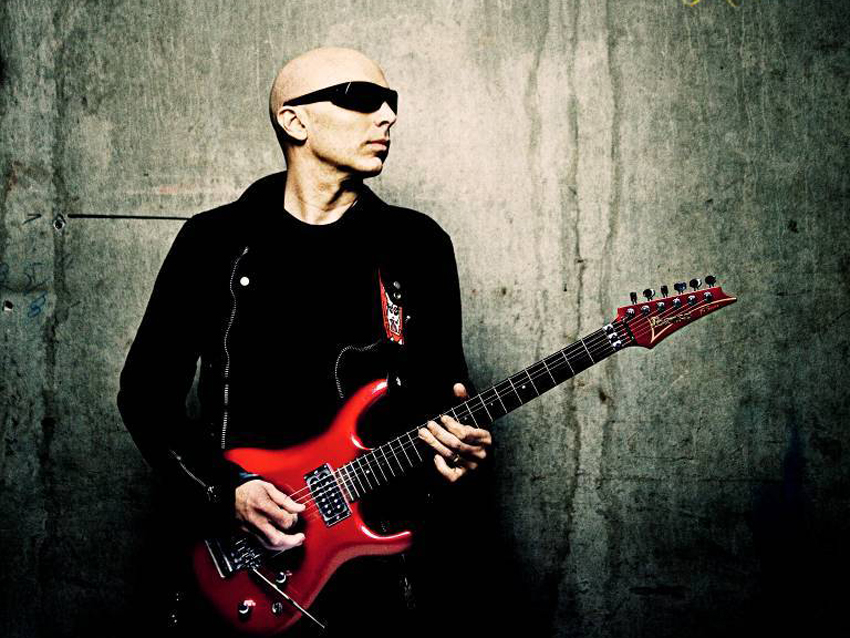 Joe Satriani – The Golden Room