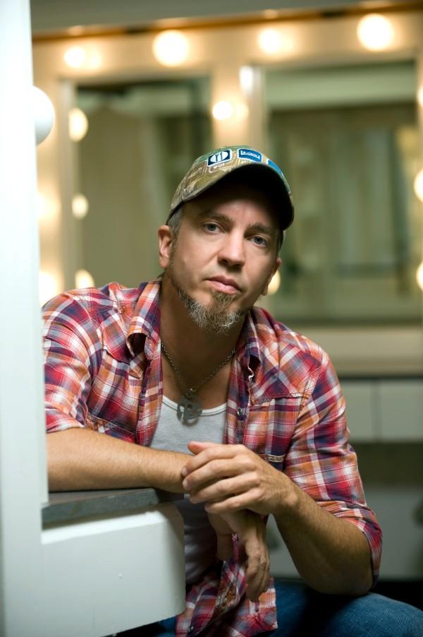 JJ Grey and Mofro: The Music Farm, Charleston, SC 1/21/11