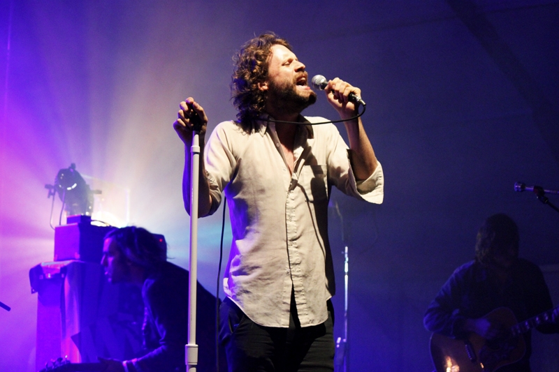 Father John Misty Stuns On Letterman with “Bored in the USA” – New LP ‘I Love You Honeybear’ Due Feb 9th