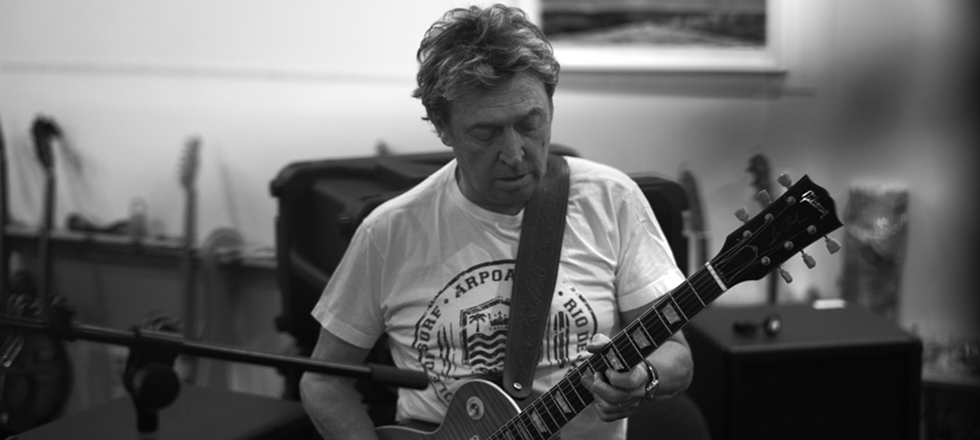 Andy Summers’ Circa-Zero Playing Debut Show At LA’s El Rey Theater