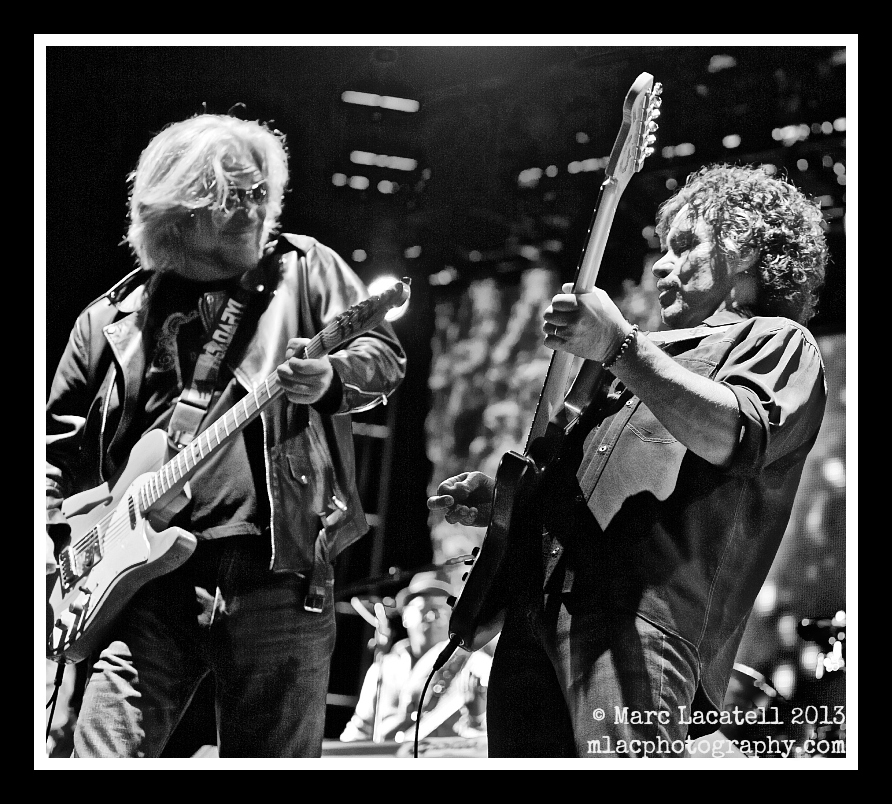 Hall and Oates Announce Summer Shed Tour – Sharon Jones & The Dap Kings/Trombone Shorty To Open