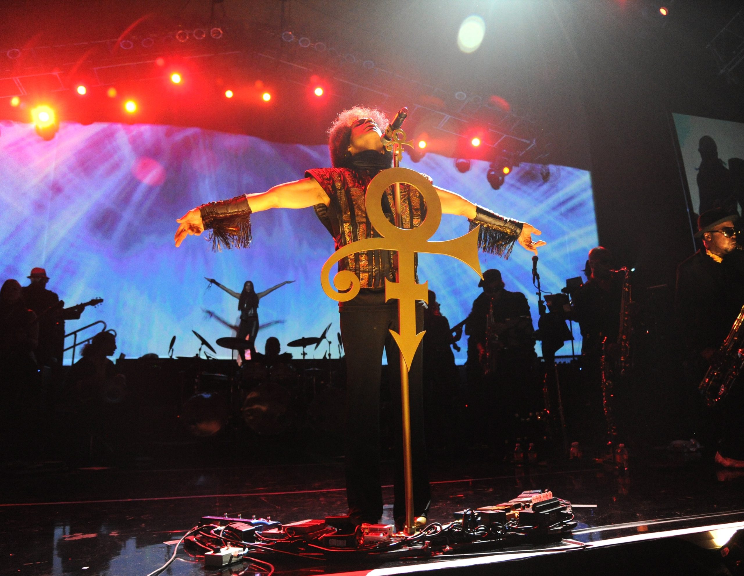 10 Years Ago Today- Prince Performs Last Show Ever