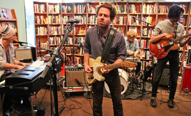 Dawes- Stripped Down at Grimey’s