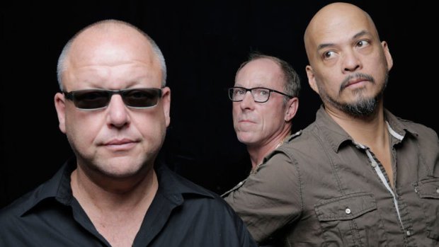 The Pixies Pay Final Respects to T.T. Bear’s Place in Cambridge, MA (SHOW REVIEW)