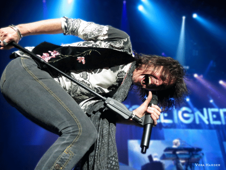 Kelly Hansen of Foreigner Steps Into Mighty Big Shoes (INTERVIEW)