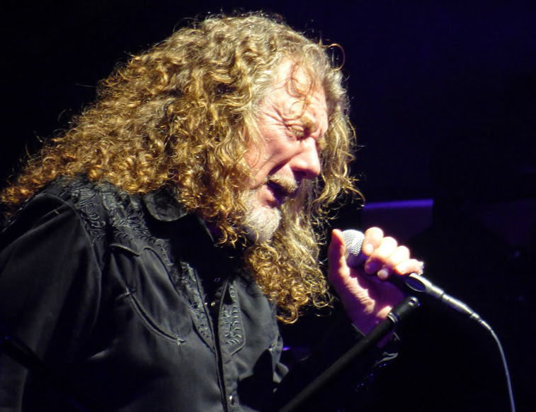 Robert Plant Confirms “Blues…Roots and Hollers (A Southern Journey)” tour in March