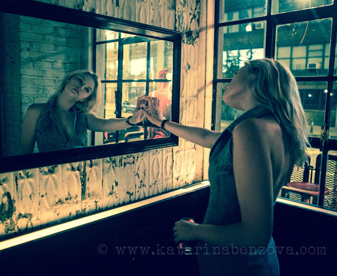 Grace McKagan of The Pink Slips (INTERVIEW)