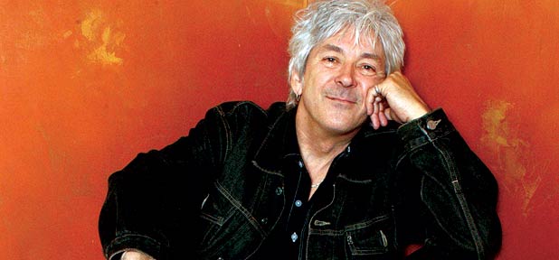 Faces Keyboardist Ian McLagan Dies at 69