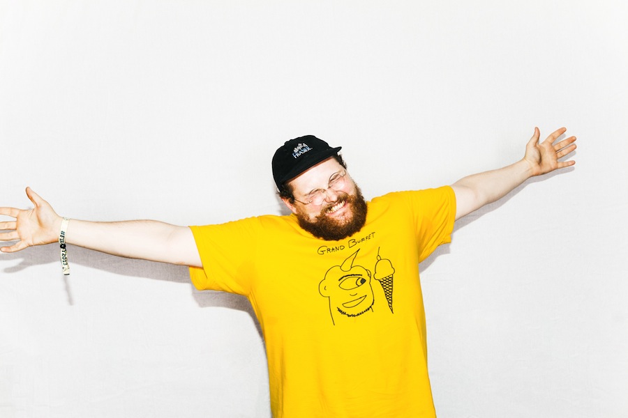 Dan Deacon Announces New Album ‘Gliss Riffer’ – Debuts Lead Track ‘Feel the Lightning’