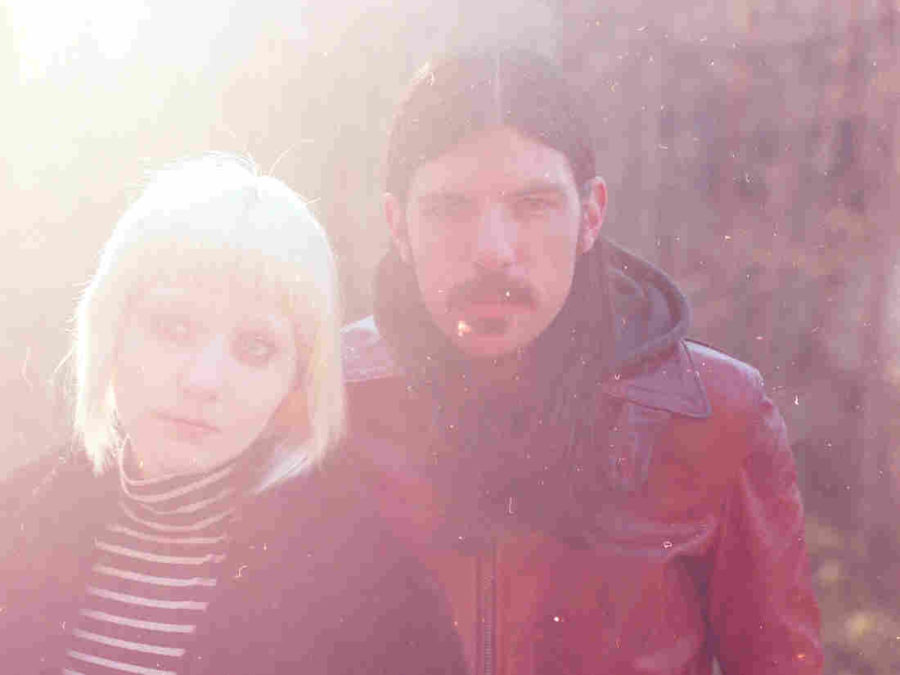 Seth Avett & Jessica Lea Mayfield – “Somebody That I Used to Know” (SONG REVIEW)