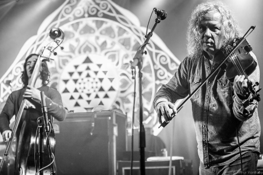Railroad Earth – Stubb’s BBQ, Austin, TX 1/31/15 (PHOTOS)