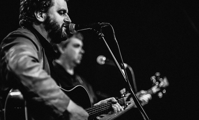 6 String Drag – Roots Rock ‘N’ Roll (ALBUM REVIEW)