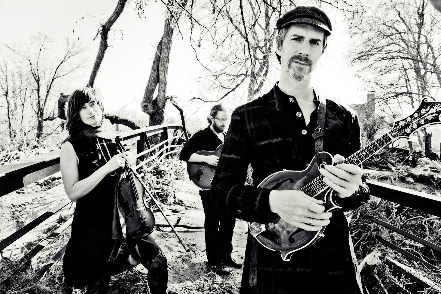 VIDEO PREMIERE: TAARKA – “Heart & Song”