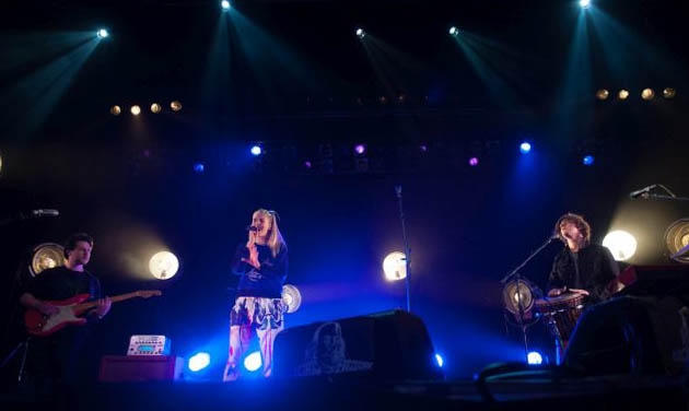 London Grammar/Until the Ribbon Breaks – Electric Factory, Philadelphia, PA 1/30/15 (SHOW REVEW)