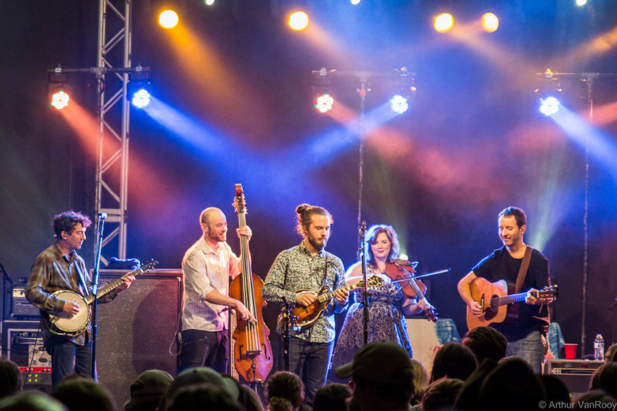 Yonder Mountain String Band – Stubb’s BBQ, Austin, TX 4/11/15 (REVIEW/PHOTOS)