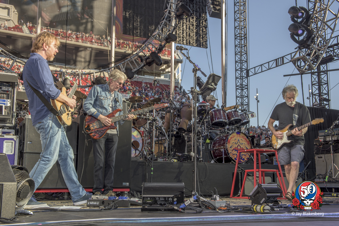 Grateful Dead Step Up Their Game For California Finale