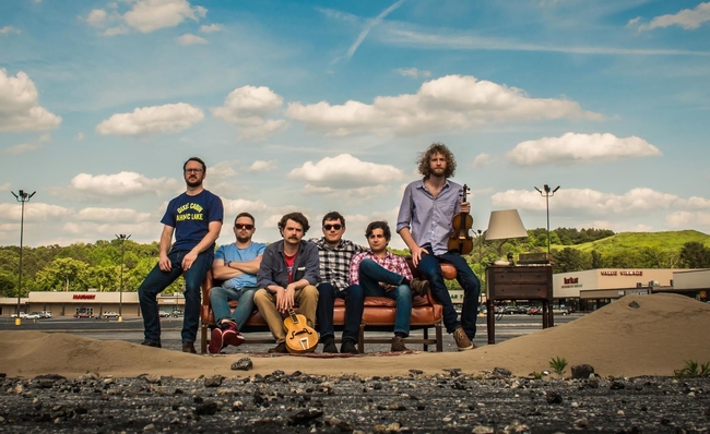 SONG PREMIERE: Quaildogs – “Dance Like JFK” (Debut LP ‘The Getting Old Factory’ Due 9/18)