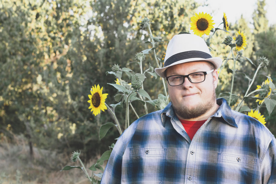 VIDEO PREMIERE/INTERVIEW: Cas Haley – “Before It’s Too Late”