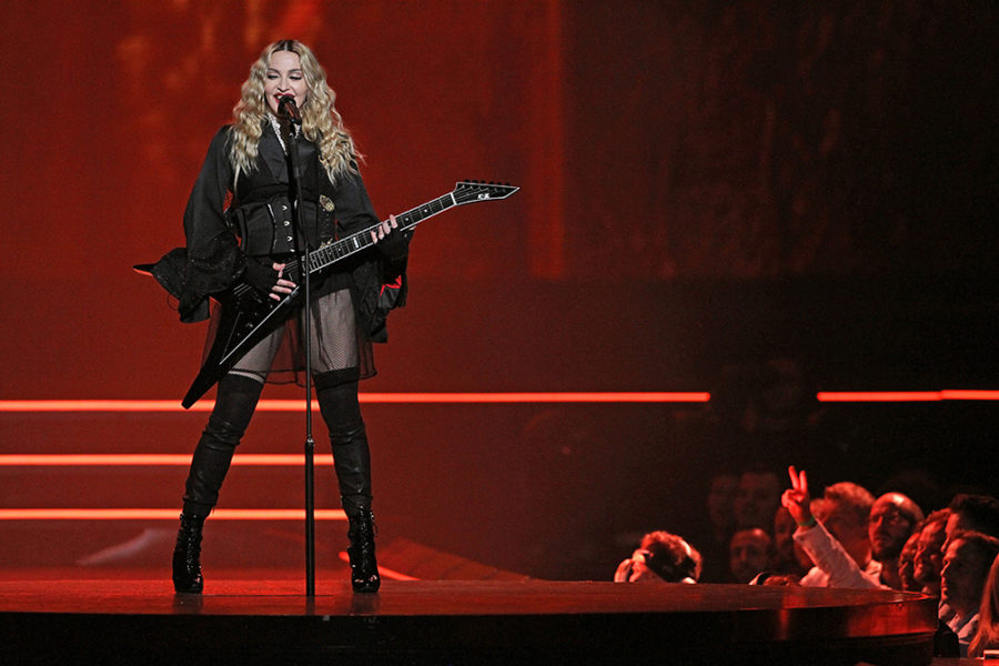 Madonna – Xcel Energy Center, St. Paul, MN 10/8/15 (PHOTOS)