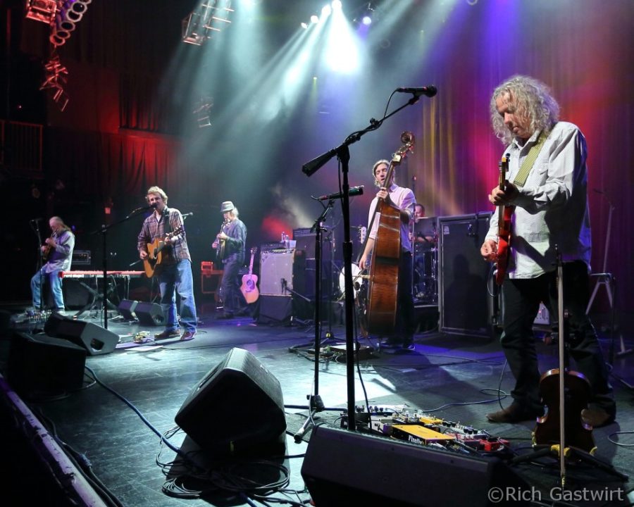 Railroad Earth – House of Blues – Boston, MA 10/2/15 (PHOTOS/SETLIST)