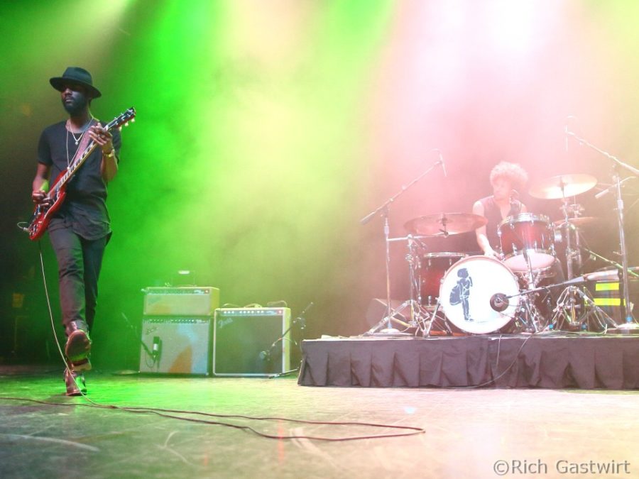 Gary Clark Jr. – House of Blues – Boston, MA 10/31/15 (PHOTOS)