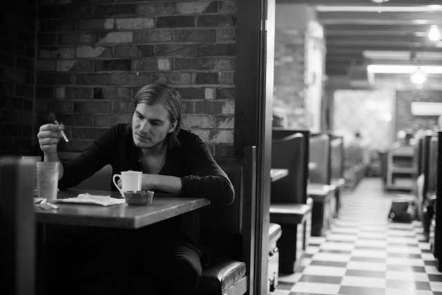 SONG PREMIERE: Dylan LeBlanc Exudes Southern Charm And Wisdom On “Man Like Me”