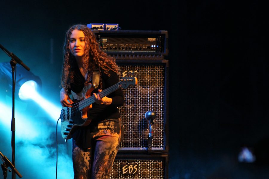 Bass Prodigy Tal Wilkenfeld Gears Up Opening For The Who (INTERVIEW)