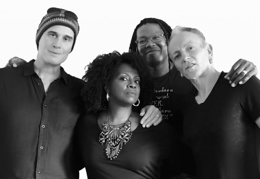 Debbi Blackwell-Cook Gives Off Unholy Groove With Phil Collen & Robert DeLeo in Delta Deep (INTERVIEW)