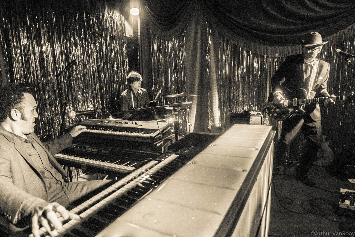 Greyhounds Stir Up Funk, Soul And Blues On ‘Change Of Pace’ (ALBUM REVIEW)