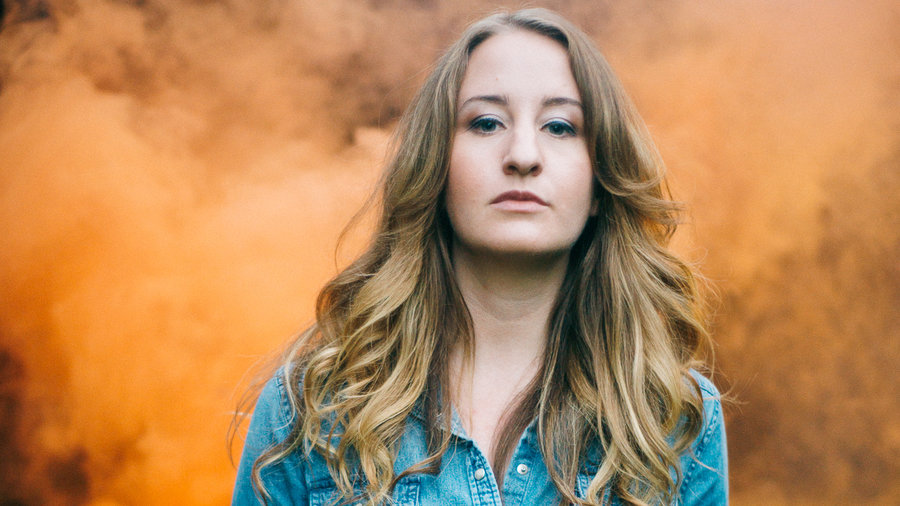 Margo Price Channels Honky Tonk Glory On ‘Midwest Farmer’s Daughter’ (ALBUM REVIEW)