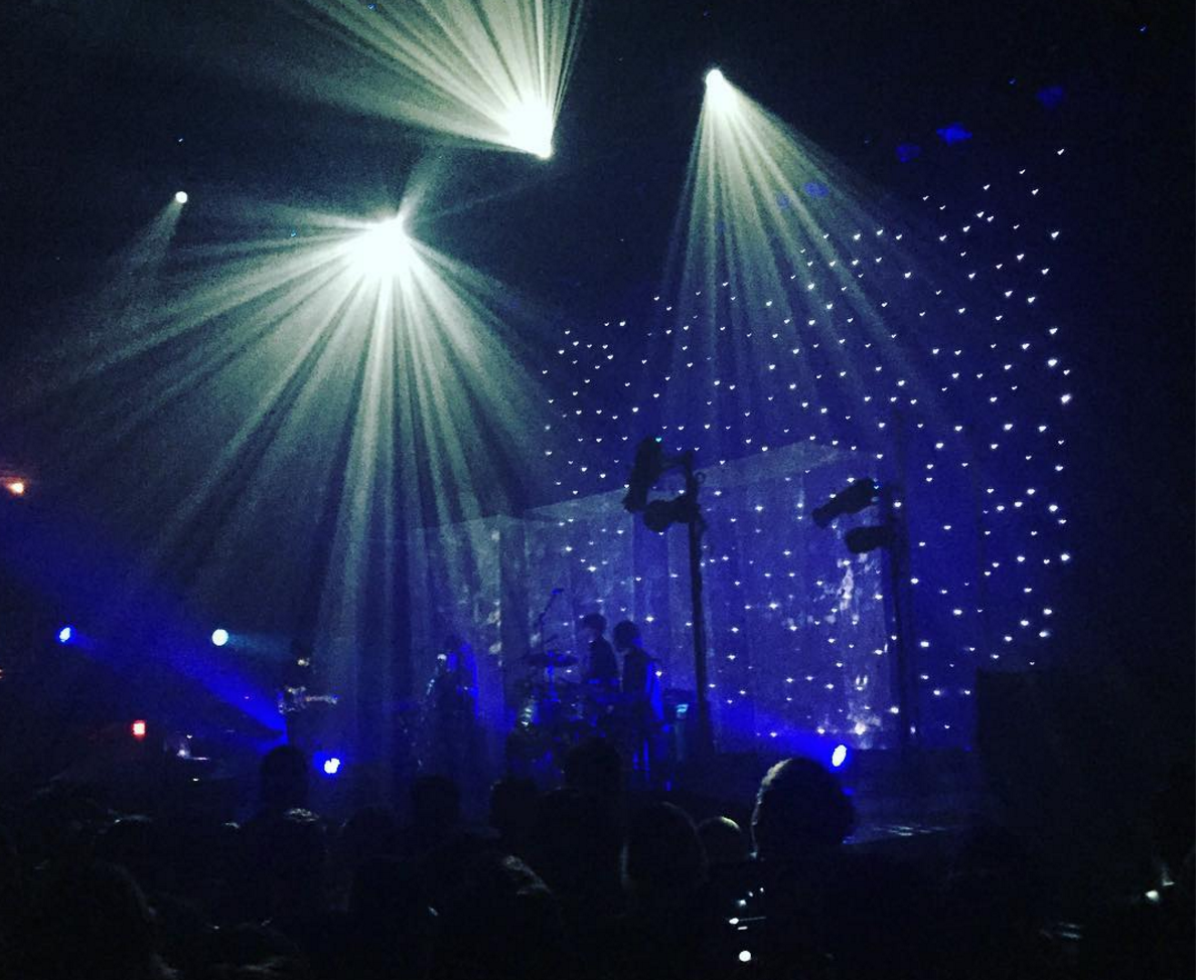 Beach House Immerse Sold Out Austin Crowd In Somber Soundscapes (SHOW REVIEW)