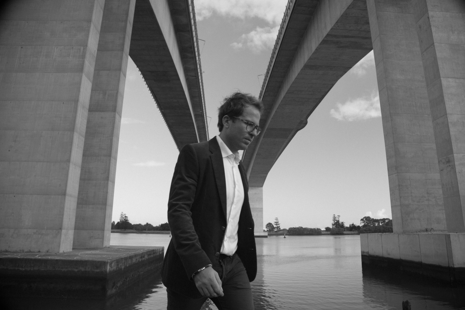 VIDEO PREMIERE: Marcus Blacke Rolls With Folky Road Song On “Upon the Wheel”