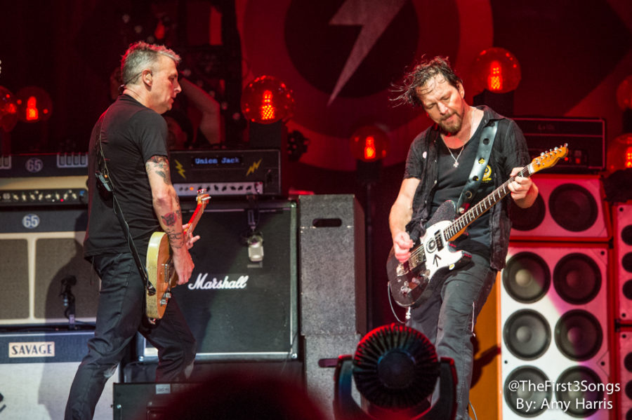Pearl Jam Announces Two Headlining Seattle Safeco Shows To Fight Homelessness