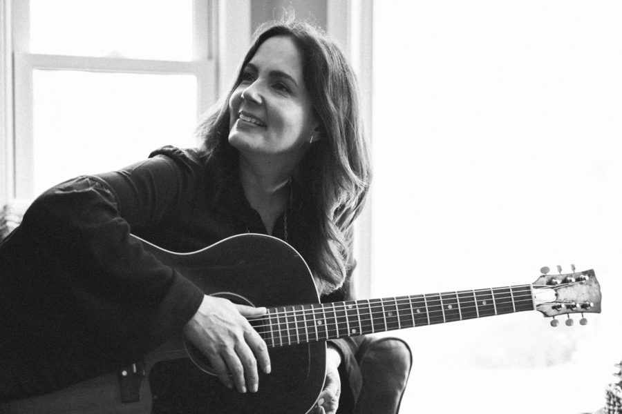 Lori McKenna Crafts Choruses That Pierce Your Heart on ‘The Bird & The Rifle’ (ALBUM REVIEW)