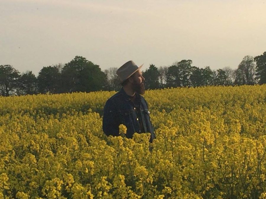 SONG PREMIERE: Don Gallardo Hits All the Right Notes With “When The World Wakes Up” off ‘Hickory’ Due 7/22