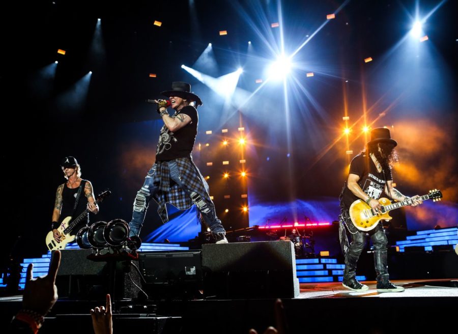 Guns N’ Roses & The Cult Snake Dance & Riff at New Orleans’ Superdome (SHOW REVIEW)