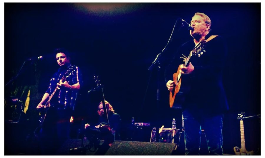 Cracker and Camper Van Beethoven Keep It Stripped Down & Revved Up in Charlotte (SHOW REVIEW)
