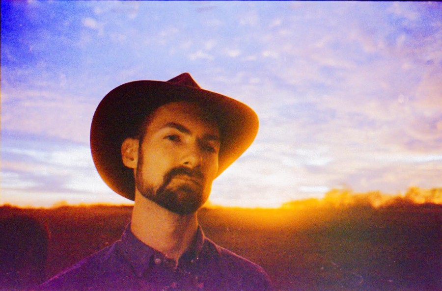 SONG PREMIERE: Garrett Owen Keeps It Honest and Catchy on “Good Luck”