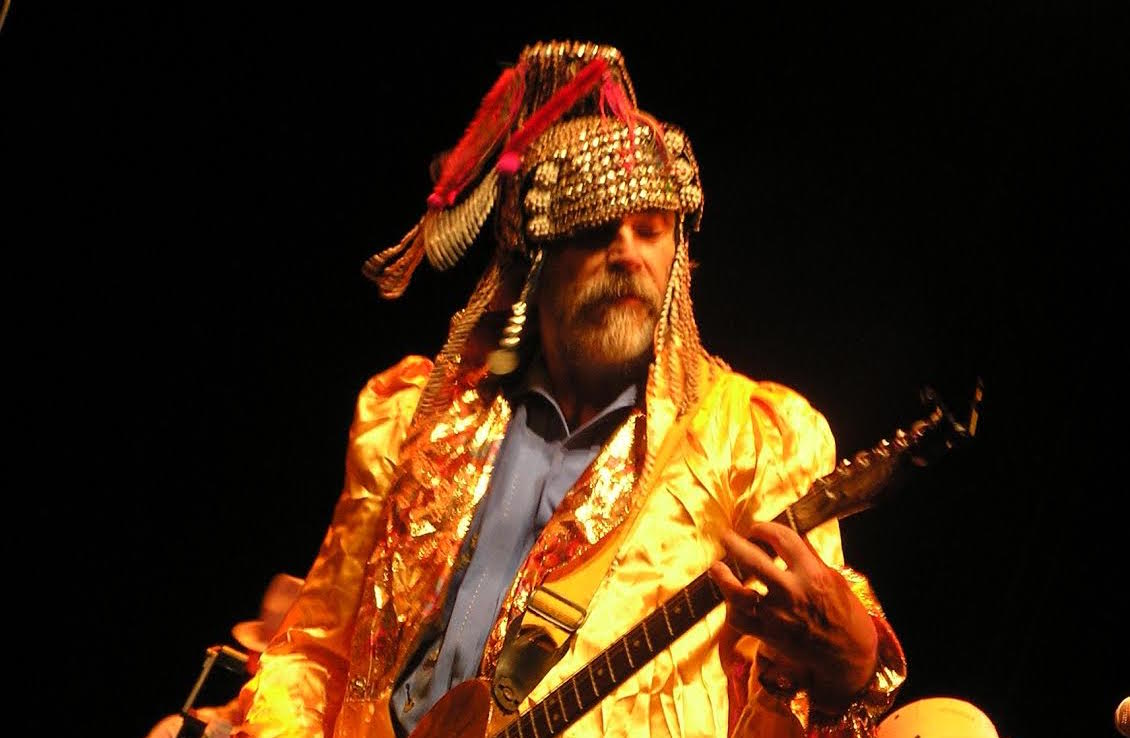 ALBUM PREMIERE: Chandler Travis Philharmonic Burst With Quirky Pop On ‘Waving Kissyhead, Vol. 2 & 1’